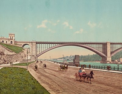 华盛顿大桥和高速公路，纽约，1901 年出版（照片） 作者 威廉·亨利·杰克逊