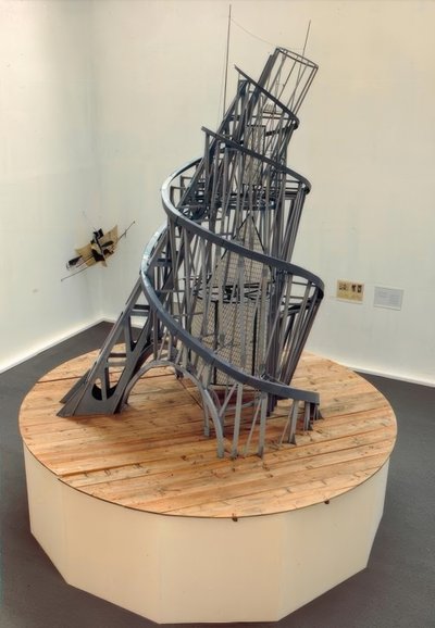 第三国际纪念碑 作者 弗拉基米尔·F·塔特林