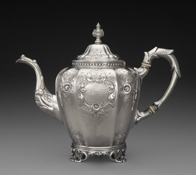 Teapot 作者 伍德和休斯