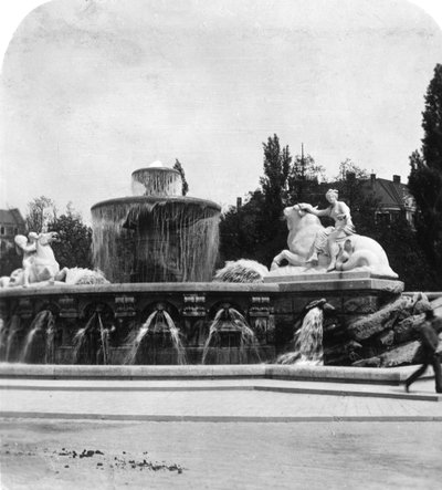 Wittelsbacherbrunnen，德国慕尼黑，c1900年代。 作者 沃思和儿子