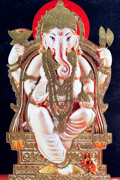Ganesha或Ganapati：印度教的象头神。 作者 . .