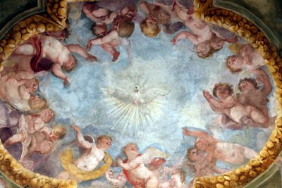 圣灵和天使。壁画。Santa Maria delle Vigne大教堂。热那亚。意大利。 作者 . .