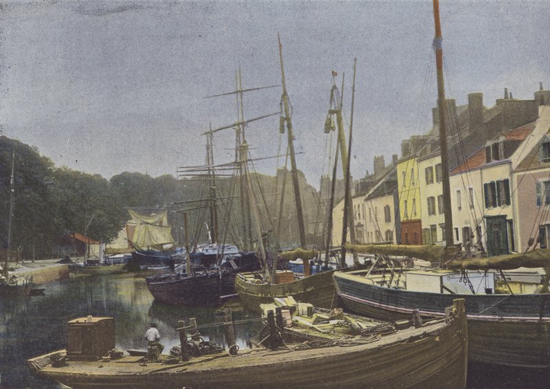 Belle-Ile-en-Mer, Port de Palais（彩色照片） 作者 （之后）法国摄影师