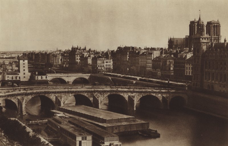 Quais Desaix et Napoleon, aujourd