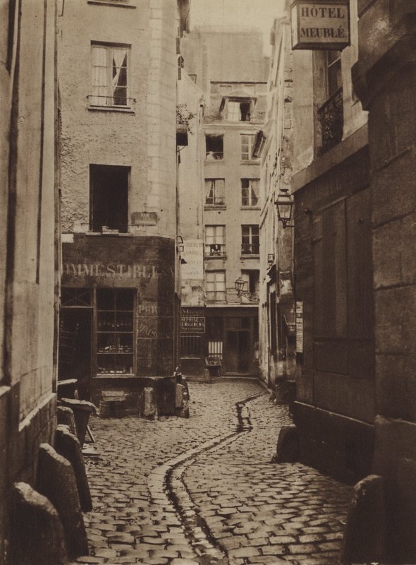1865年的Rue des Trois-Cannettes，是新的Dieu酒店所在地（黑白照片）。 作者 （之后）法国摄影师