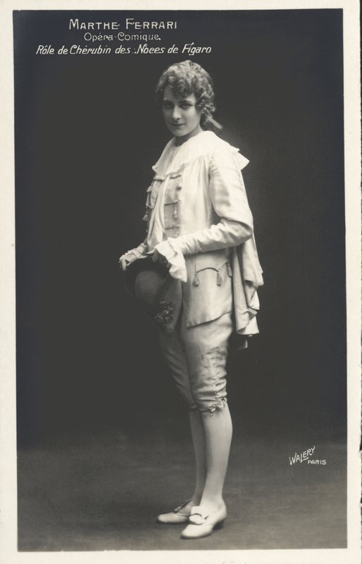 Cherubino，费加罗的婚姻 作者 法国摄影师