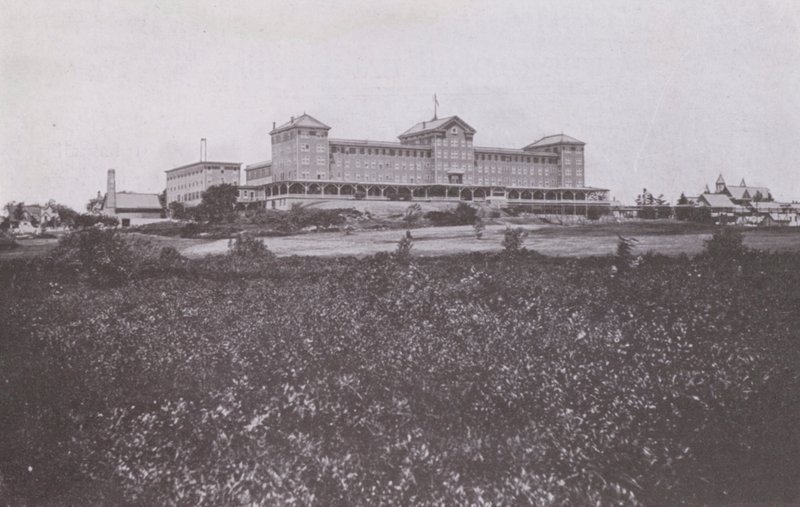 Old Orchard House, Maine: Ocean front (b/w photo) 作者 美国摄影师（后）
