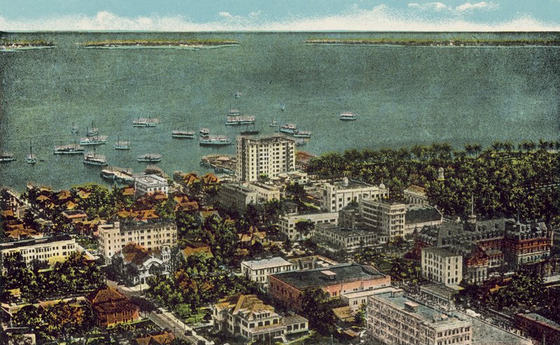 佛罗里达州迈阿密，约 1925 年：迈阿密鸟瞰图（彩色照片） 作者 美国摄影师
