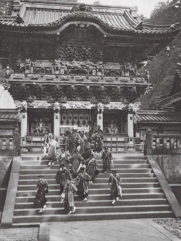 日本：日光，夜明门，家康神社正门（黑白照片） 作者 阿克塞尔·冯·格雷夫