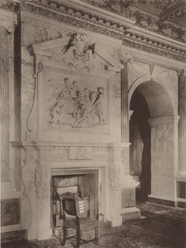 Houghton，Norfolk，餐厅烟囱 作者 查尔斯·拉瑟姆（Charles Latham）