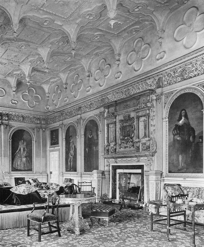 The Drawing-Room, showing the Fish Ceiling (b/w photo) 作者 查尔斯·拉瑟姆（Charles Latham）