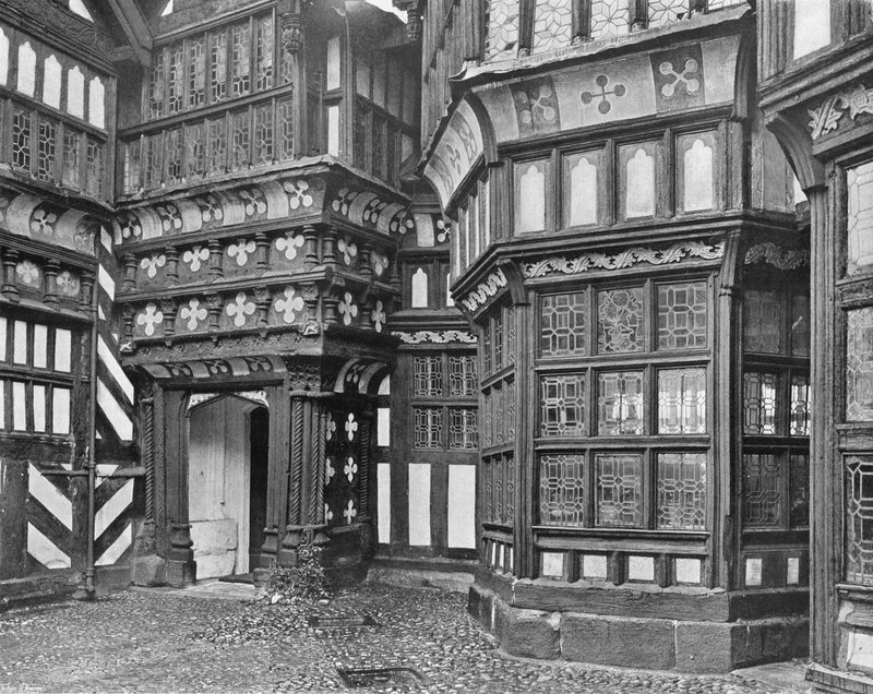 The Porch and Hall Window (b/w photo) 作者 查尔斯·拉瑟姆（Charles Latham）