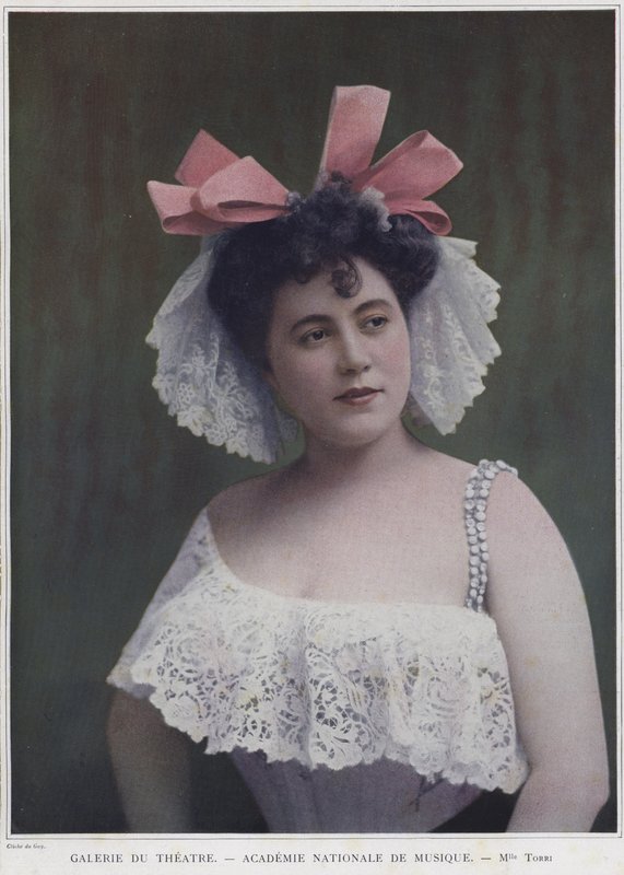 Mademoiselle Torri，法国女演员和歌手彩色照片 作者 你们