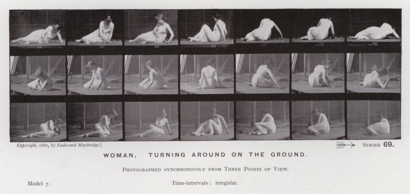 The Human Figure in Motion: Woman, turning around on the ground (b/w photo) 作者 爱德沃德·迈布里奇