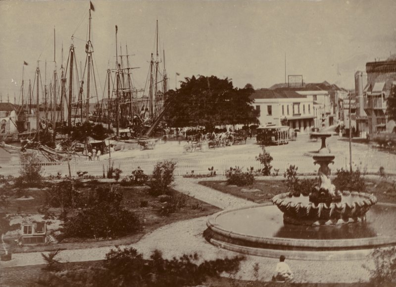 布里奇敦港，大约1900年 作者 英国摄影师