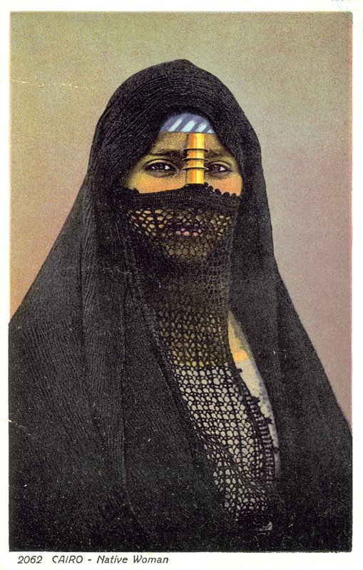 埃及妇女（彩色照片 作者 英国摄影师