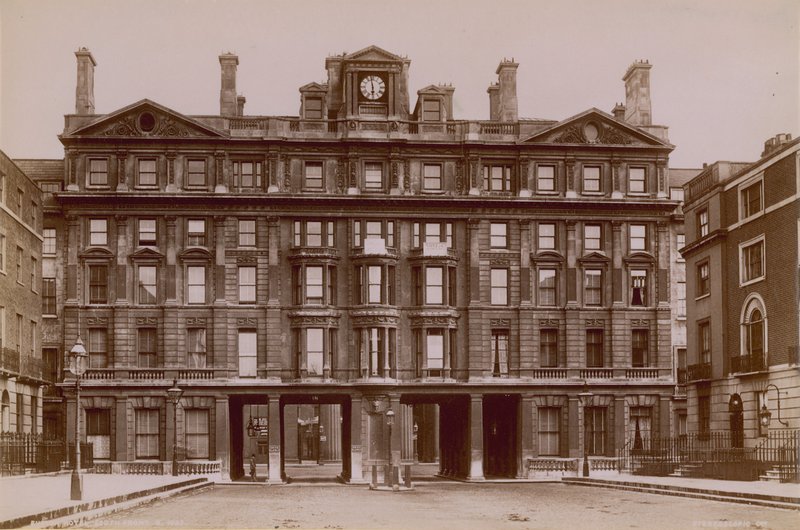 Euston Hotel，伦敦，南面 作者 英国摄影师
