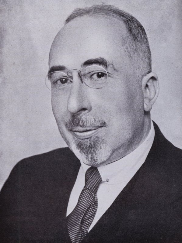 Frank Swinnerton（黑白照片 作者 英国摄影师