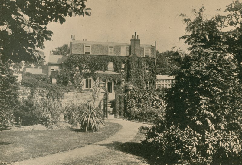 Gad？s Hill Place，罗切斯特，来自后方的花园，查尔斯狄更斯的住所，1857-70 作者 英国摄影师