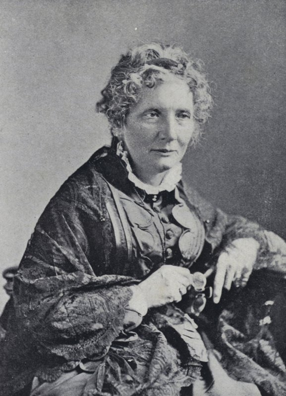 Harriet Beecher Stowe (b/w photo) 作者 英国摄影师