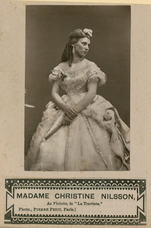 Christine Nilsson夫人在La Traviata担任Violetta 作者 英国摄影师
