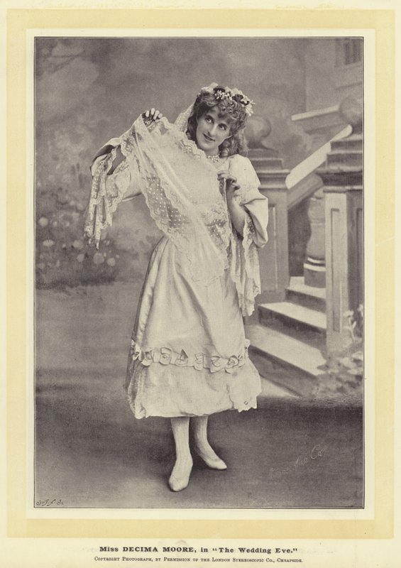 Decima Moore小姐，在结婚前夜 作者 英国摄影师