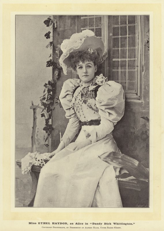 Ethel Haydon小姐，作为Dandy Dick Whittington的爱丽丝 作者 英国摄影师