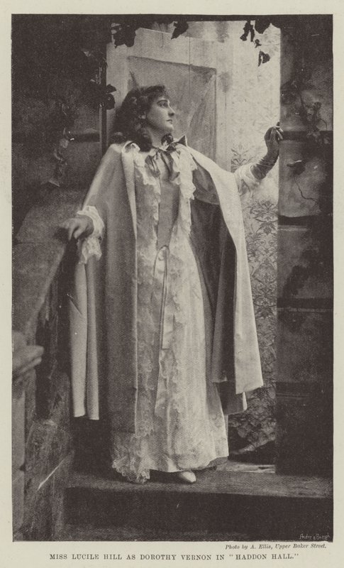 Lucile Hill小姐在Haddon Hall担任Dorothy Vernon 作者 英国摄影师