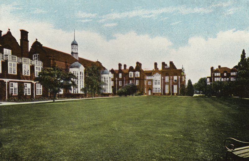 纽纳姆学院，三个大厅 作者 英国摄影师