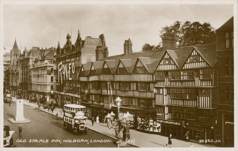 Old Staple Inn，霍尔本，伦敦 作者 英国摄影师
