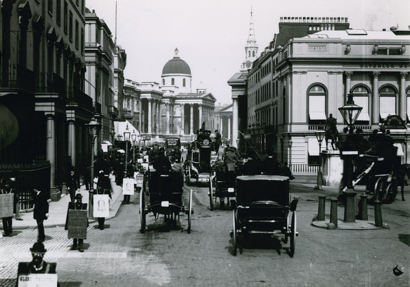Pall Mall，伦敦 作者 英国摄影师