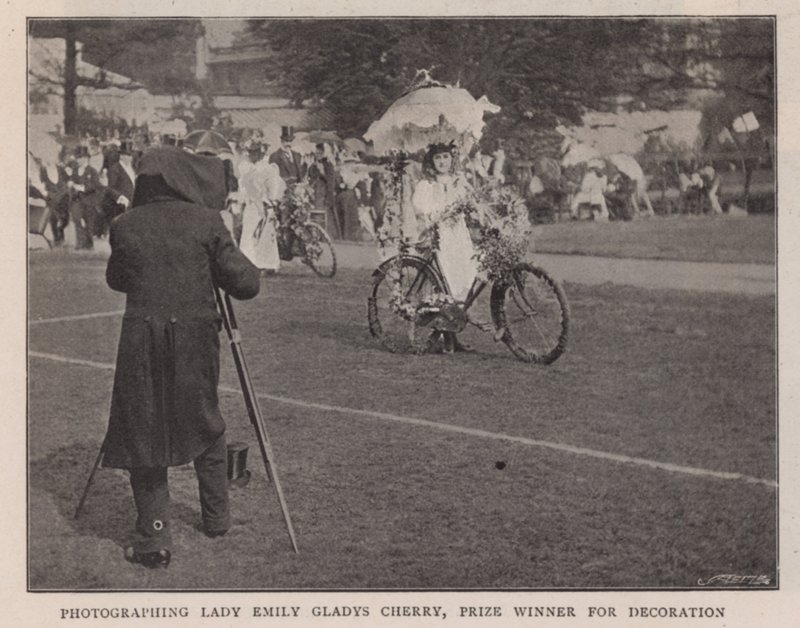 拍摄装饰奖得主Emily Gladys Cherry女士 作者 英国摄影师
