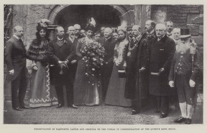 1899年5月27日纪念皇后长期统治时，塔姆沃思城堡和地面向公众介绍 作者 英国摄影师