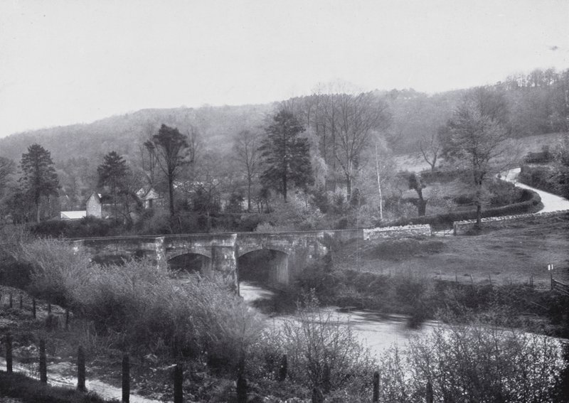 River Avon, Limpley Stoke (b/w photo) 作者 英国摄影师