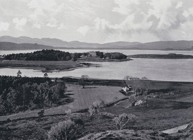 苏格兰。Dunstaffnage城堡（黑白照片 作者 英国摄影师