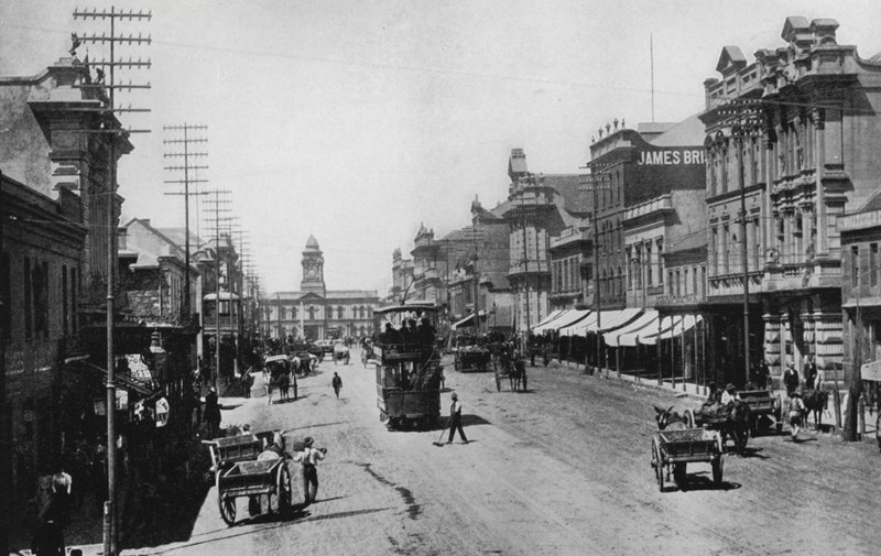 South Africa: Main Street, Port Elizabeth (b/w photo) 作者 英国摄影师