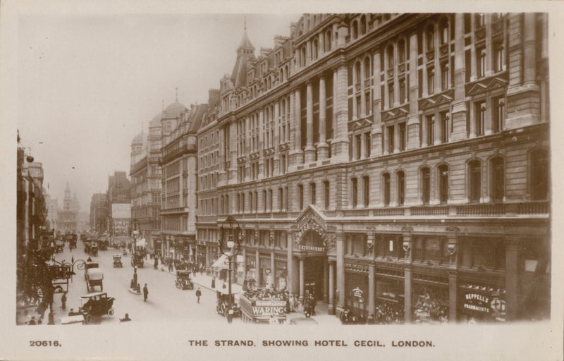 The Strand，塞西尔酒店，伦敦（黑白照片） 作者 英国摄影师