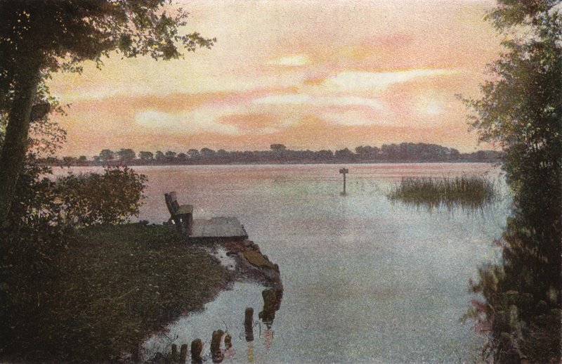 Wroxham Broad 作者 英国摄影师