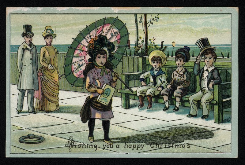 撑着大阳伞的女孩沿着海边的长廊行走，圣诞贺卡。(chromolitho) 作者 英语学校