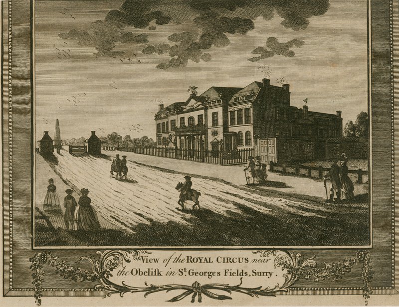 皇家马戏团位于Surrey的St Georges Fields，靠近方尖碑 作者 英语学校