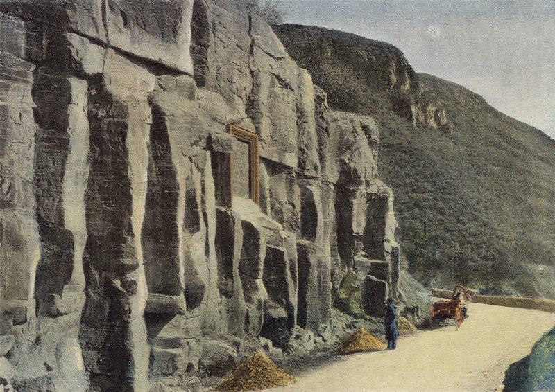 Goudaour和Mleta之间的站，Georgie军事道路 作者 欧洲摄影师