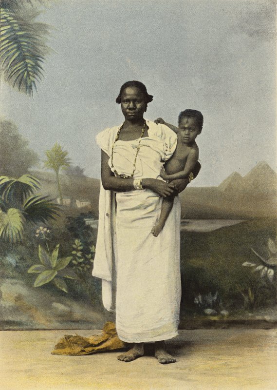 黑人妇女与儿子》（Black woman Et Son Enfant 作者 欧洲摄影师