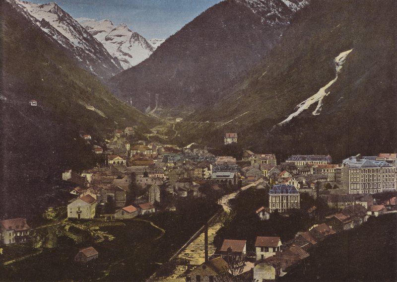 Cauterets，Seen Nipple-Green 作者 欧洲摄影师