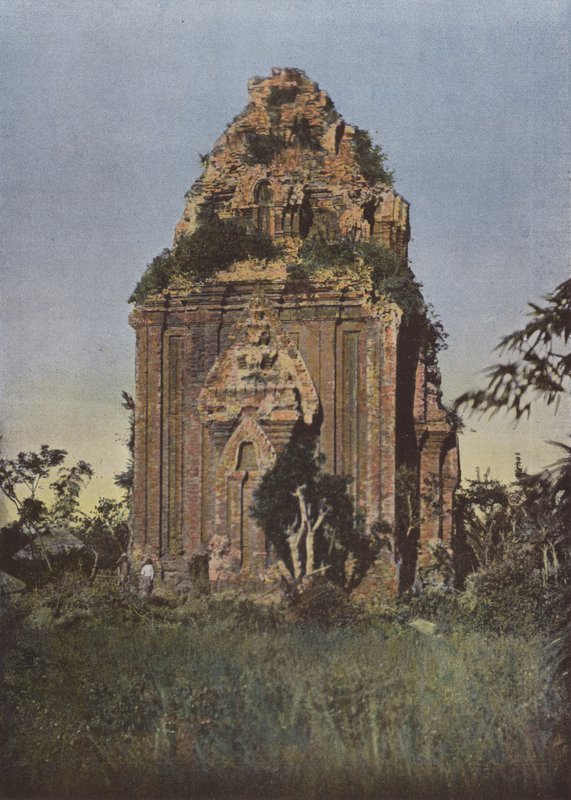 Qui-Nhon省Binh Tuan Kiam Tower 作者 欧洲摄影师