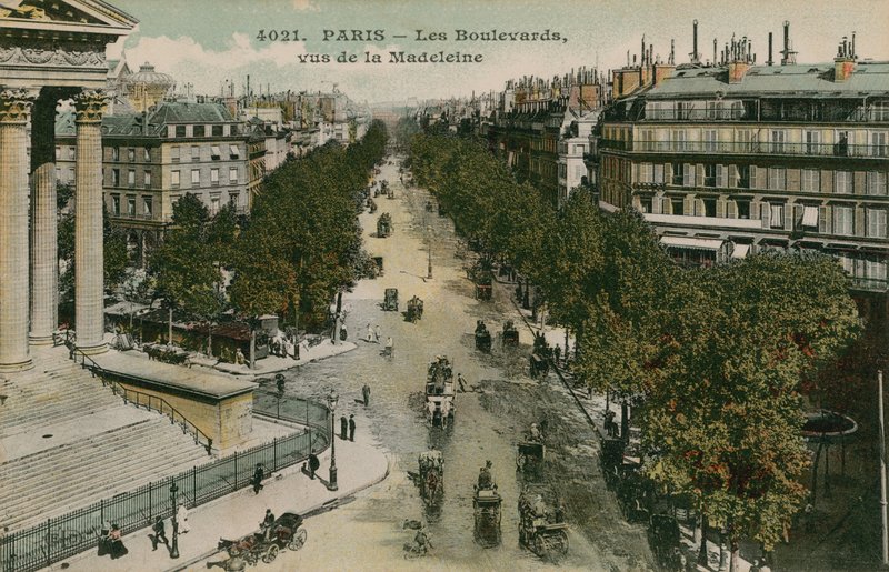 从Boulevard de la Madeleine看到的巴黎林荫大道。明信片于1913年寄出。 作者 法国摄影师