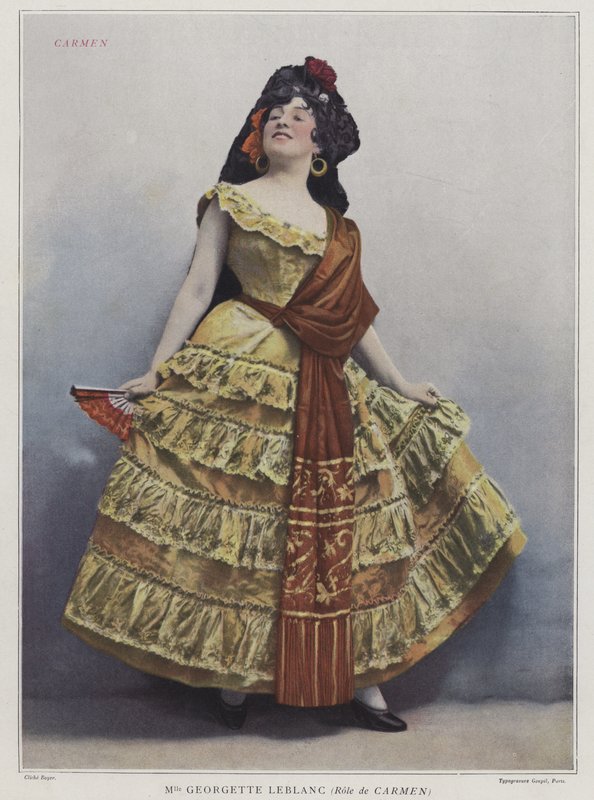 Georgette Leblanc饰演卡门，1899年（彩色照片） 作者 法国摄影师