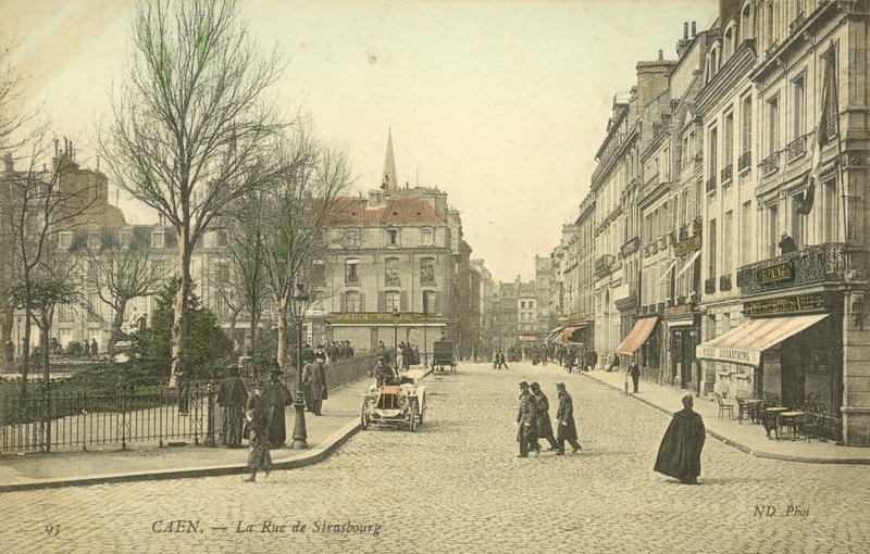 卡昂的斯特拉斯堡街（彩色照片）（Rue de Strasbourg）。 作者 法国摄影师