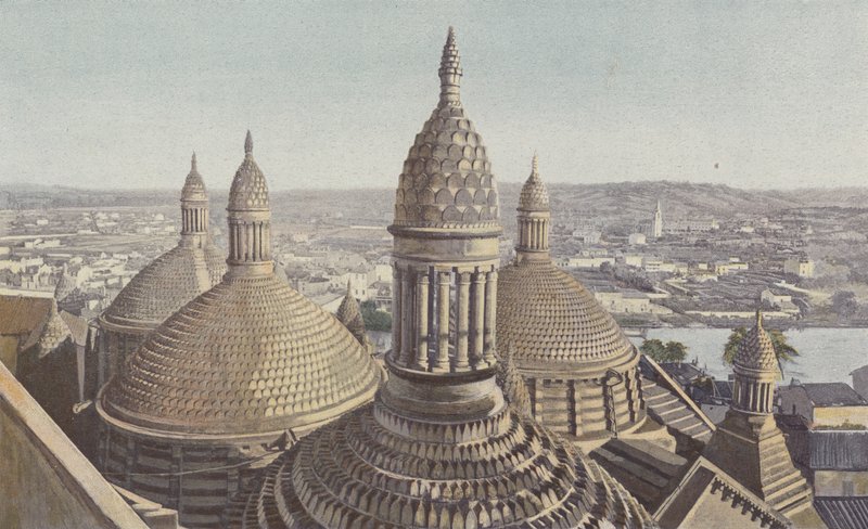 Perigueux，Cathedrale Saint-Front，从钟楼看到的圆顶 作者 法国摄影师