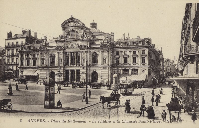 Place du Ralliement，剧院和Chaussee Saint-Pierre，昂热，法国 作者 法国摄影师
