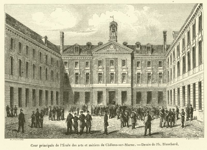 Chalons-sur-Marne 工艺美术学院的主庭院（雕刻） 作者 法语学校